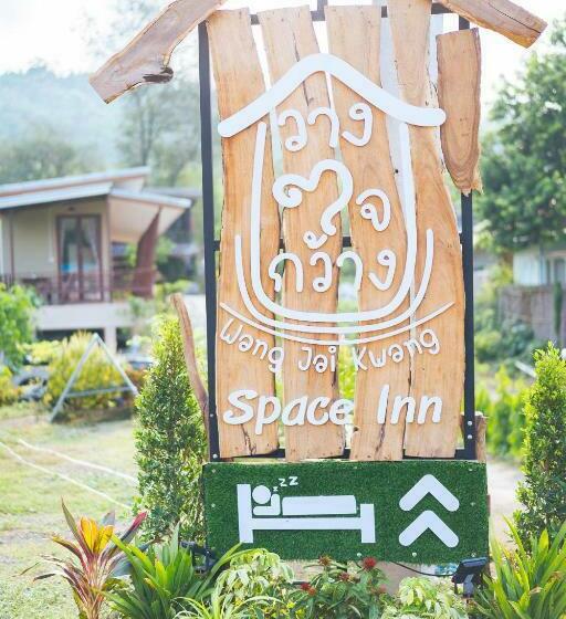 فندق صغير Wang Jai Kwang Space Inn