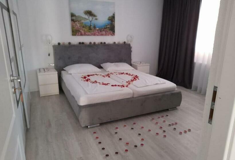 تختخواب و صبحانه Casa Sannicolau