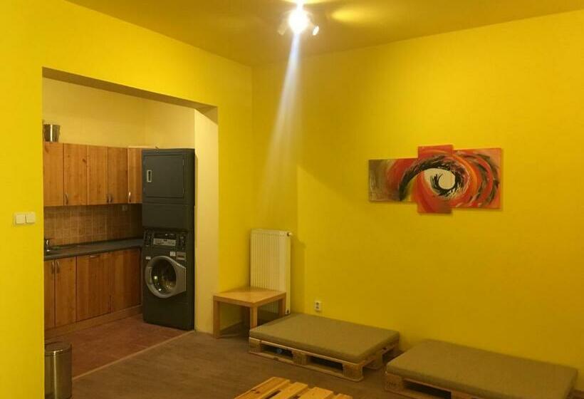 تختخواب و صبحانه Cbs/bed&soup