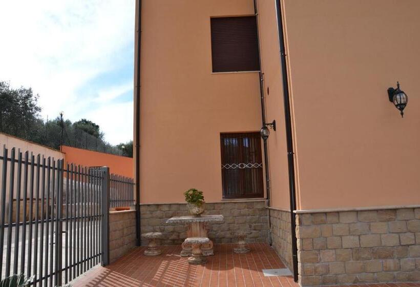 فندق Villa Tiberio