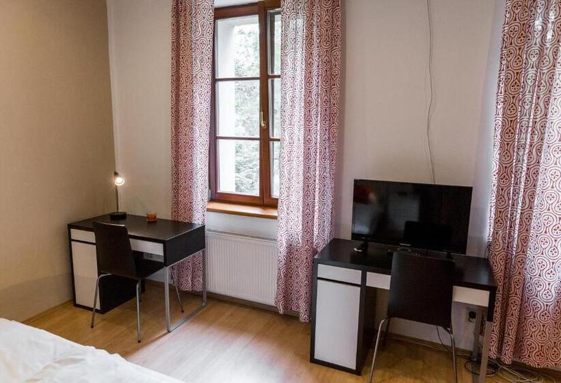 膳宿费 Apartmány Zadní Mlýn