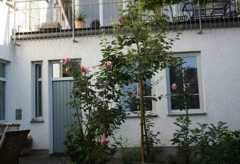 住宿加早餐  Gleich Neben Dom Und Schloss