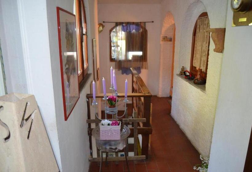 تختخواب و صبحانه La Castellana Una Finestra Sul Mare  Air Conditioned