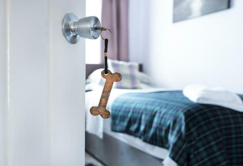 Lowefield B&b