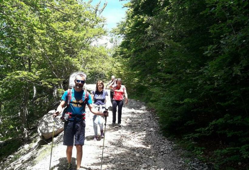 ペンション Natour L Ostello Per I Camminatori