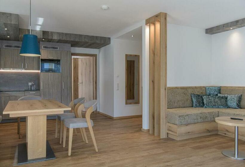 Aktiv & Gesundheitsresort Das Gxund Thermeneintritt Inklusive