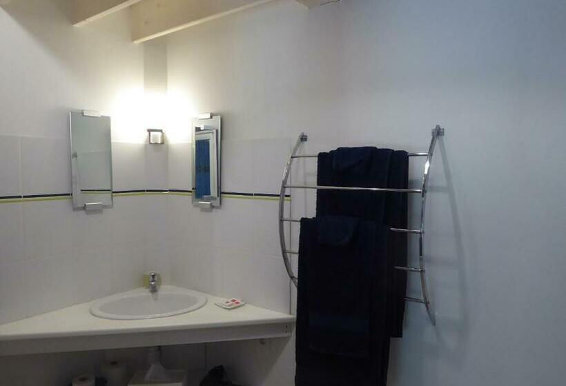 住宿加早餐  Kerverh