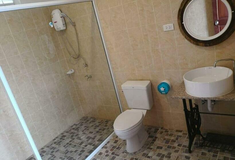 هتل Homestay568 Branch 2