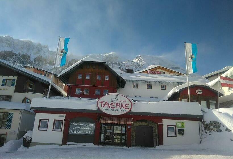 Party Hotel Taverne