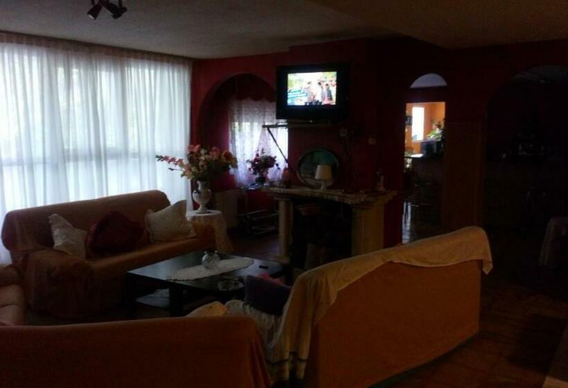Пансион Hostal El Venero
