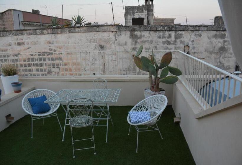 פנסיון Vico Degli Ebrei   Rooftop Jacuzzi   Self Check In