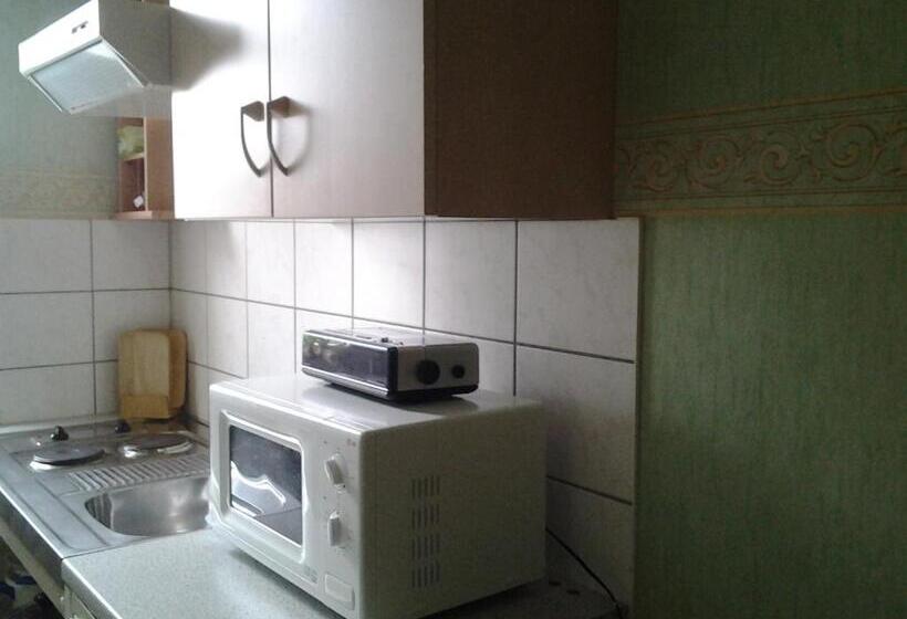 צימר Zur Alten Eiche