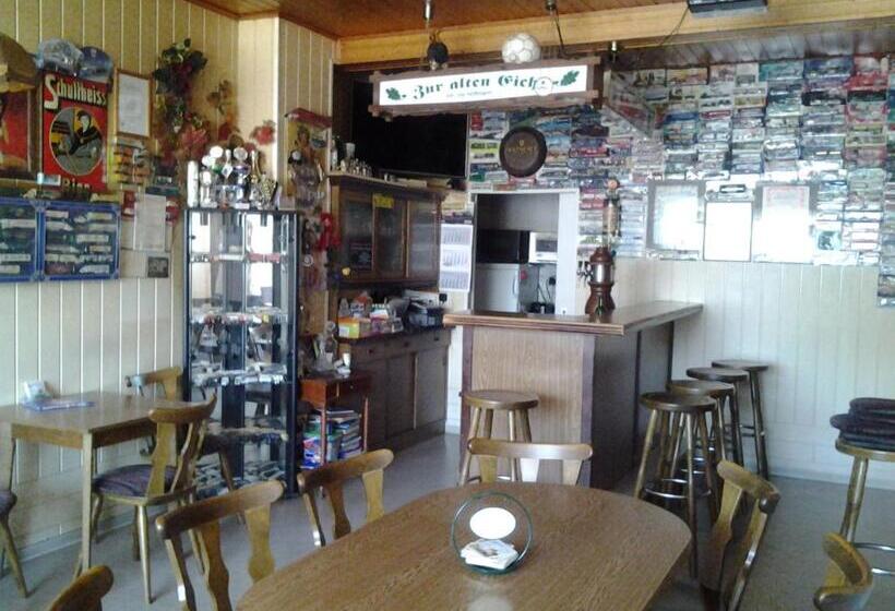 צימר Zur Alten Eiche