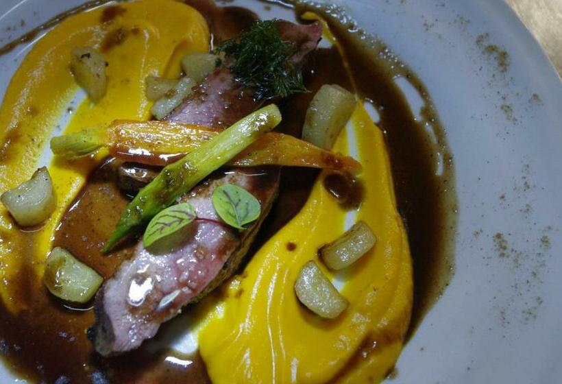 בית מלון כפרי Relais Du Castera