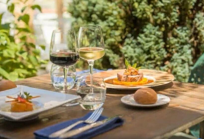 בית מלון כפרי Relais Du Castera