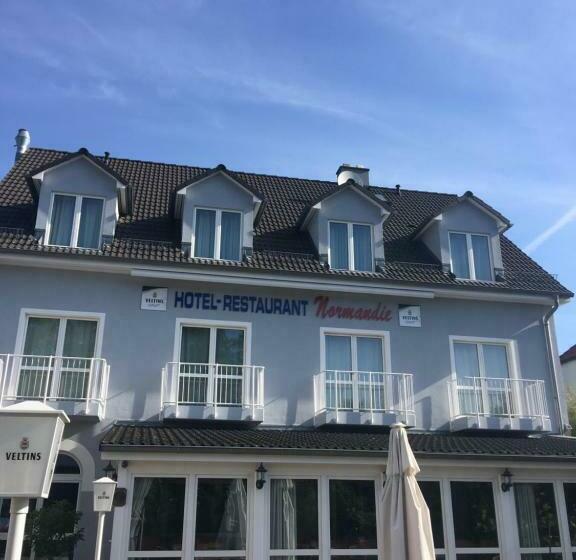 פנסיון Restaurant Normandie