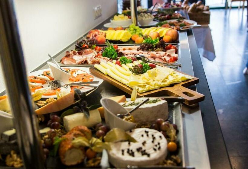 استراحتگاه Fishery Steffan