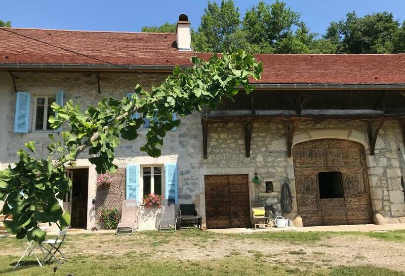 مبيت وإفطار Chambres D Hôtes Des Deux Lacs