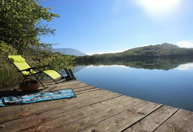 مبيت وإفطار Chambres D Hôtes Des Deux Lacs