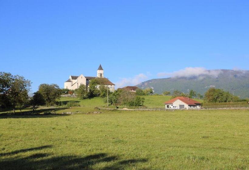 مبيت وإفطار Chambres D Hôtes Des Deux Lacs