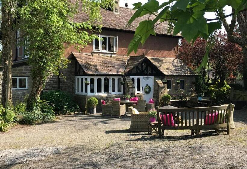 تختخواب و صبحانه Coombe Lodge Farm House