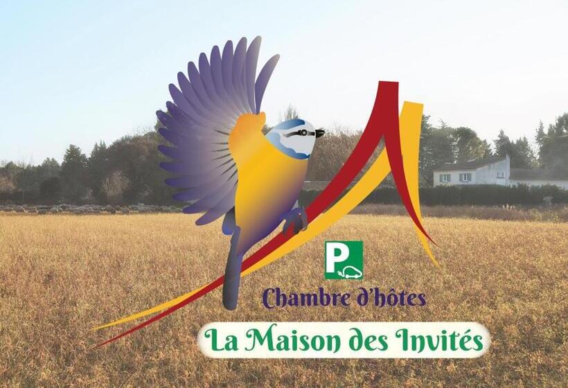 تختخواب و صبحانه La Maison Des Invites