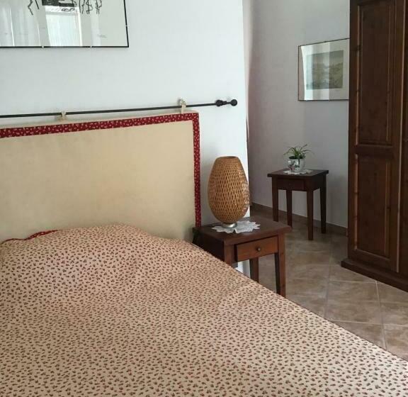 호텔 Agriturismo Cascina Barin