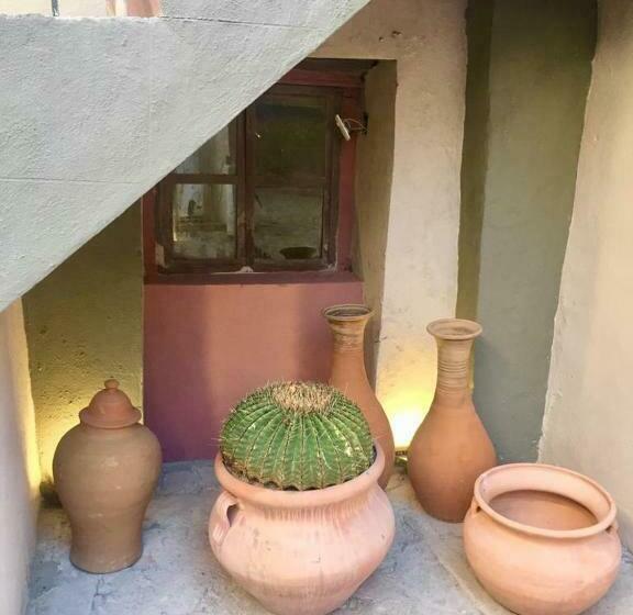 هتل Hacienda Encantada