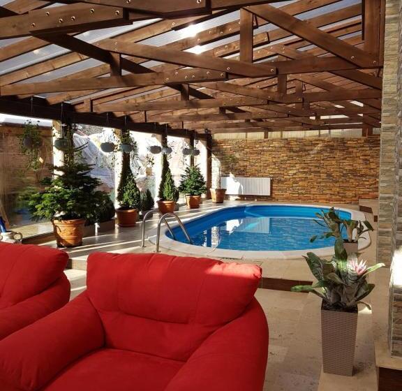 پانسیون Casa Piri