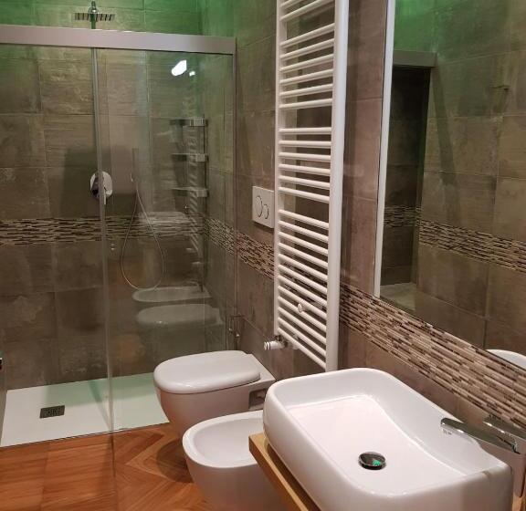تختخواب و صبحانه Borgoantico34   Luxury Room