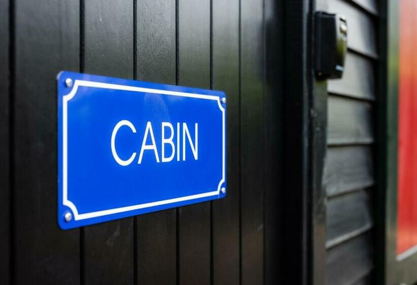 مُتل The Cabin At Zwolle Centraal
