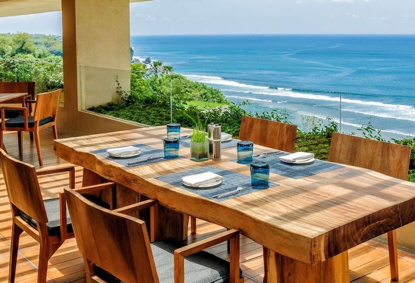 Anantara Uluwatu Bali Resort