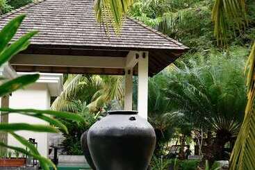 Hilton Seychelles Labriz Resort & Spa
