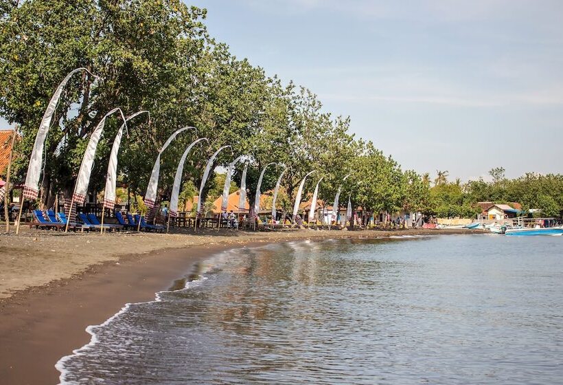 هتل Adi Assri Beach Resort & Spa