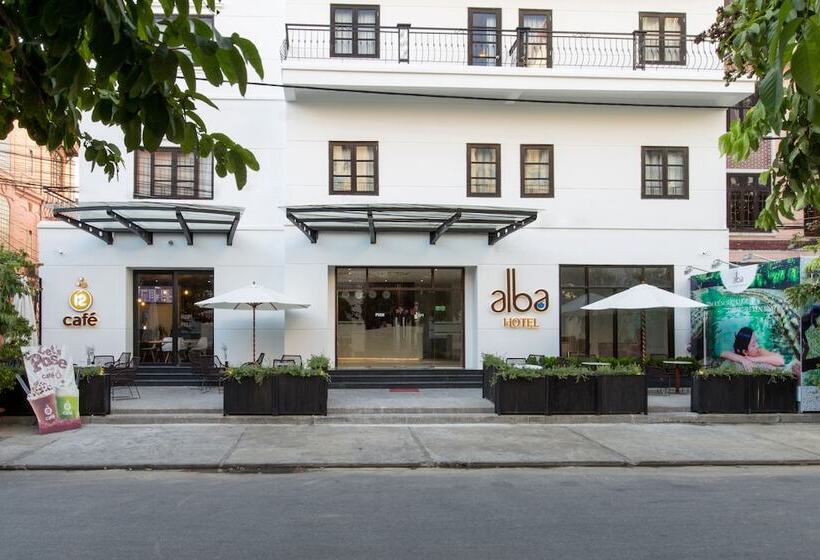 Hotel Alba