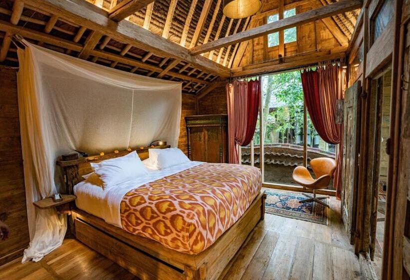 هتل Bambu Indah
