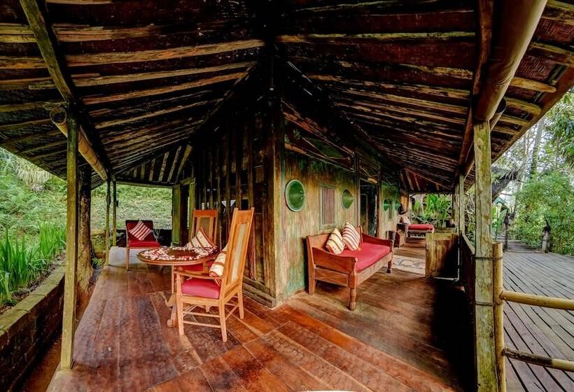 هتل Bambu Indah