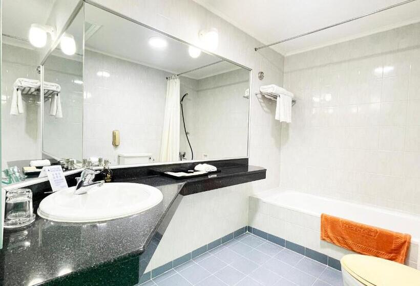 Fotos del hotel Bat Dat:  19