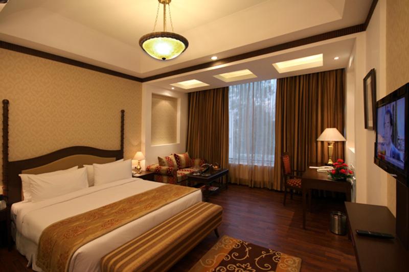 Hotel Country Inn & Suites By Radisson, Delhi Satbari