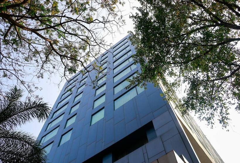 בית מלון כפרי Crowne Plaza Pune City Centre, An Ihg