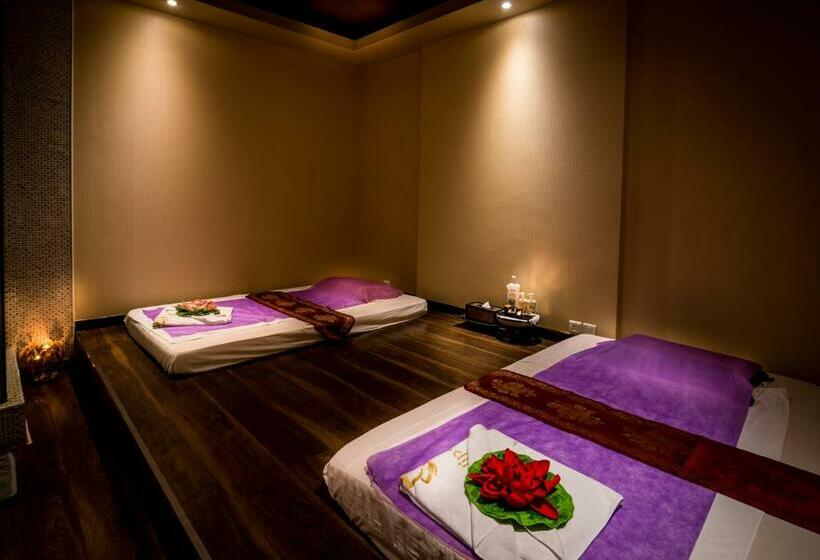 هتل The Eclipse Boutique Suites