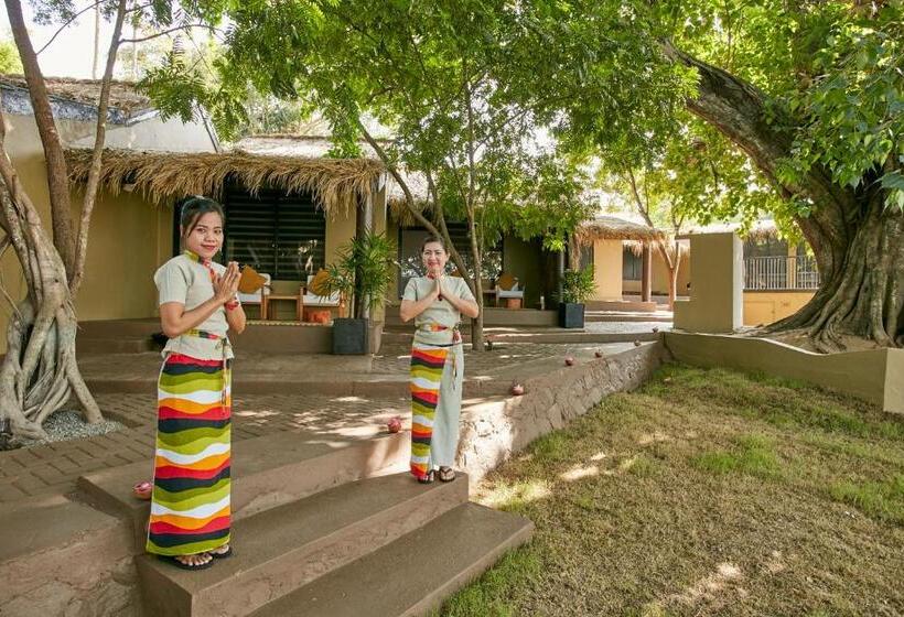 Hotel Ekho Safari Tissa