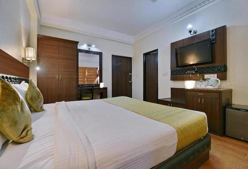 Fotos del hotel Empire Regency:  9