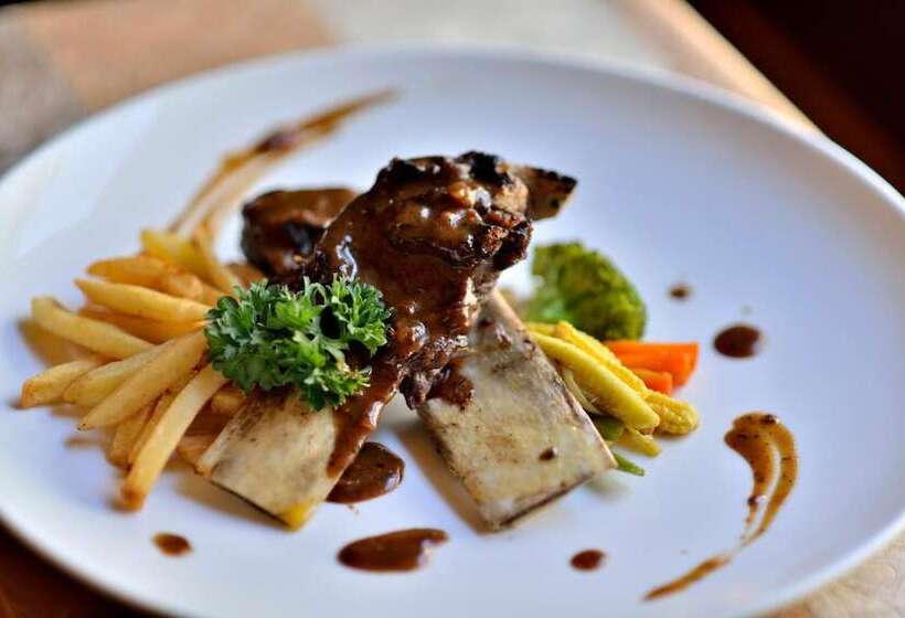 Fotos del hotel Gino Feruci Kebonjati:  9