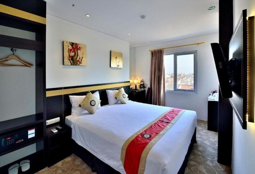 Fotos del hotel Gino Feruci Kebonjati:  30