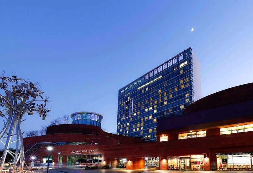 هتل Grand Mercure Ambassador Changwon