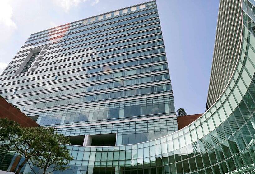 هتل Grand Mercure Ambassador Changwon