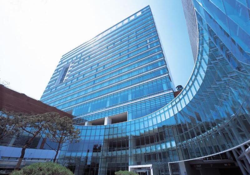 هتل Grand Mercure Ambassador Changwon