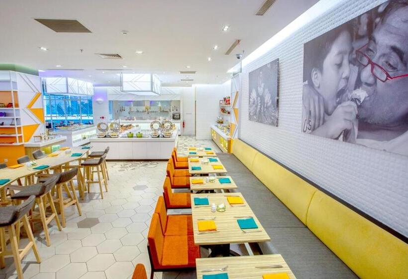 Harris Hotel And Conventions Kelapa Gading Jakarta