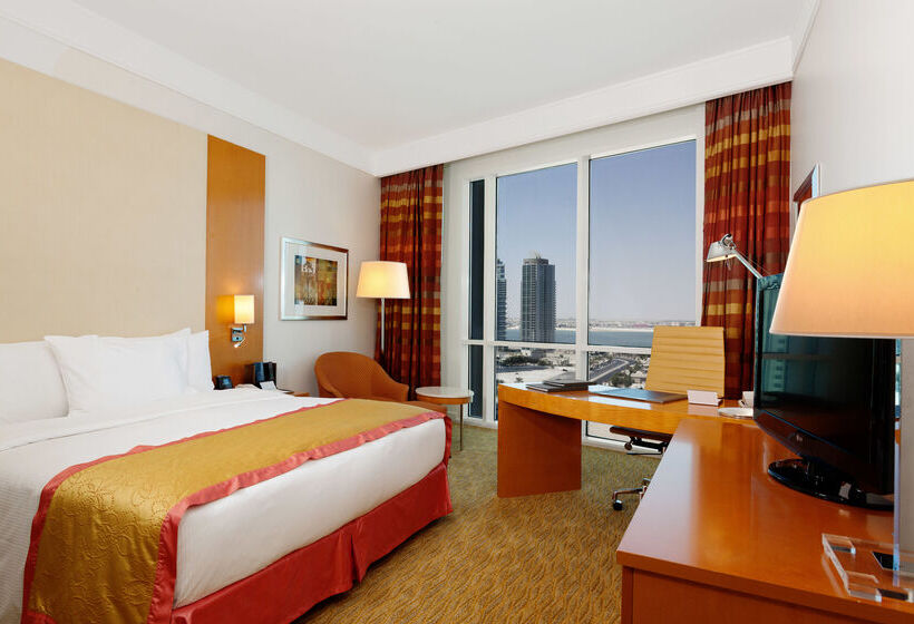 هتل Hilton Doha